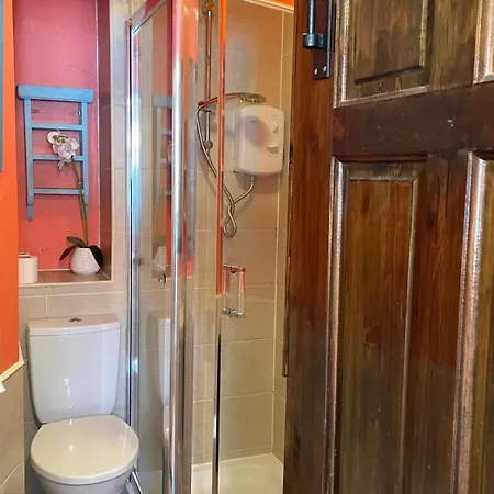 Yarm Sleeping 6 Forge And Smythy 3* Kirklevington