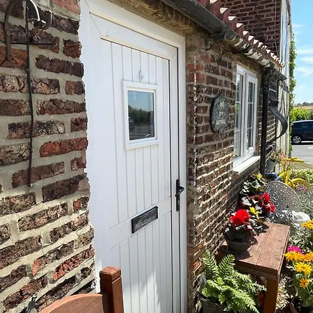 Yarm Sleeping 6 Next To Fox Covert Pub 4* Kirklevington