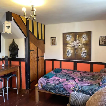 Yarm Sleeping 6 Forge And Smythy