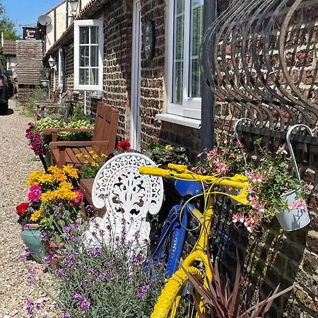 Yarm Sleeping 6 Forge And Smythy 게스트하우스 3*