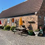 Vendégház Yarm Sleeping 6 Next To Fox Covert Pub Kirklevington